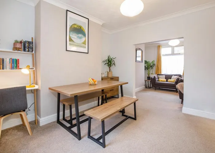 Holiday home 208 Salisbury Terrace York